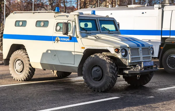 Yüksek hareket eden araçlar Gaz-23034 TIGR Rus bir 4 x 4, multipur olduğunu — Stok fotoğraf