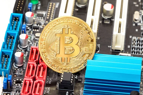Altın bitcoin elektronik bilgisayar bileşeni üzerinden yalan. İşletme