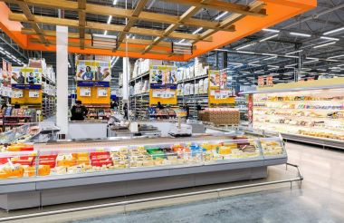 Hipermarket Lenta iç