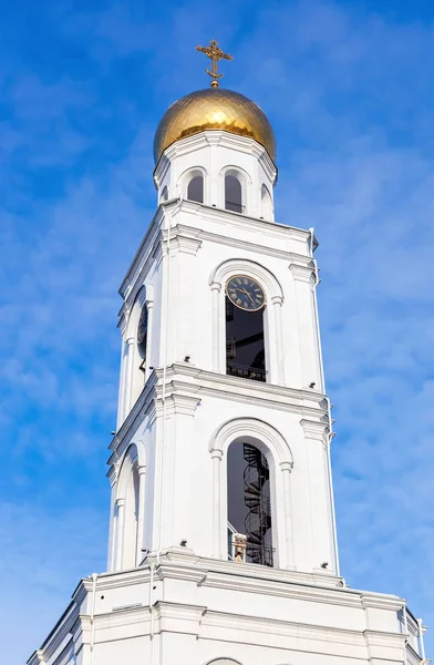 Russian orthodox church. Bell tower of the Iversky monastery in — Stock Photo, Image
