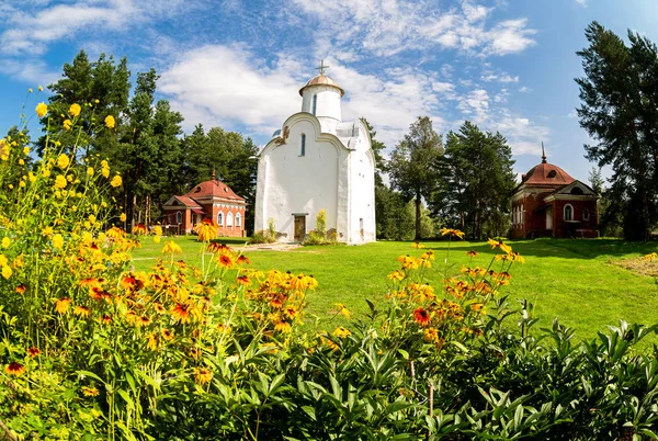 Church of the Nativity of the Theotokos (1226) on Peryn Skete in — Stock Photo, Image