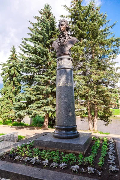 Monument to Russian architector Lvov in Torzhok, Russia — Stock Photo, Image