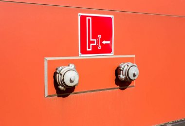 Su vanası deposu Fdc (itfaiye bağlantısı) ve uyarı