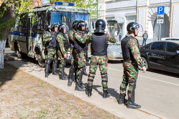 Солдаты спецназа милиции во время оппозиционного проте — стоковое фото
