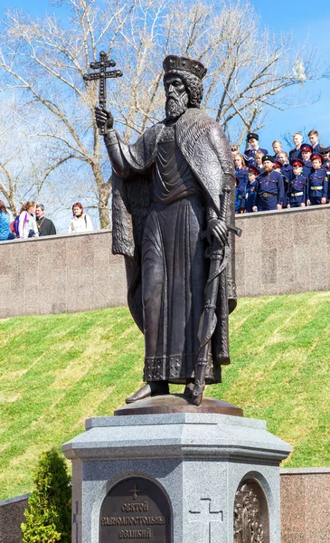 Kutsal Prens Samara Vladimir anıt — Stok fotoğraf