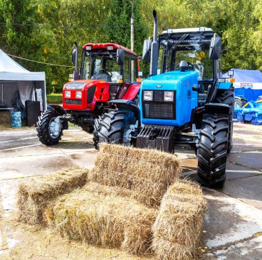 Tekerlekli tarım traktörleri Belarus