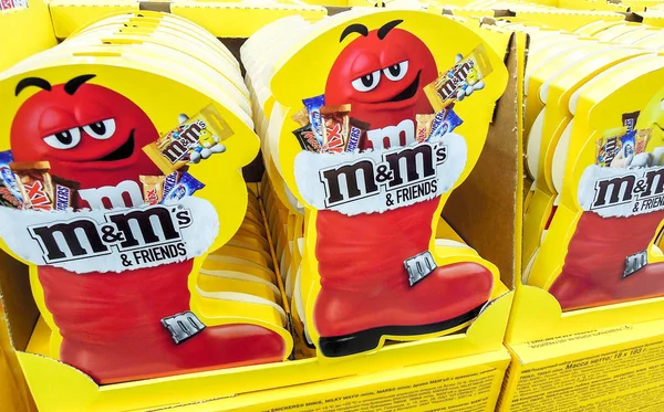 Packed M&M's and friends candy — Stock Photo, Image