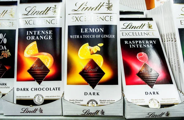 Lindt Exellence assorted chocolate bars on the shelf in grocery — Stock Photo, Image