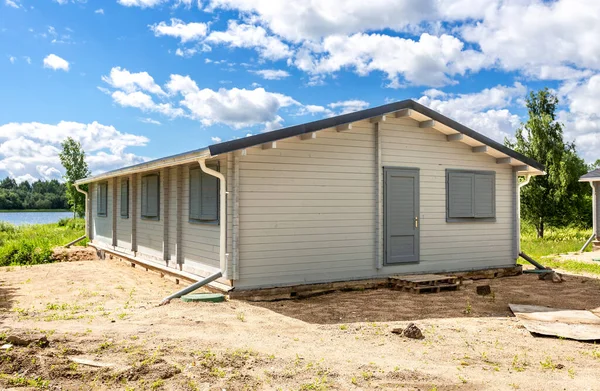 Bau Eines Neuen Holzhauses Auf Dem Steinfundament Auf Dem Land — Stockfoto