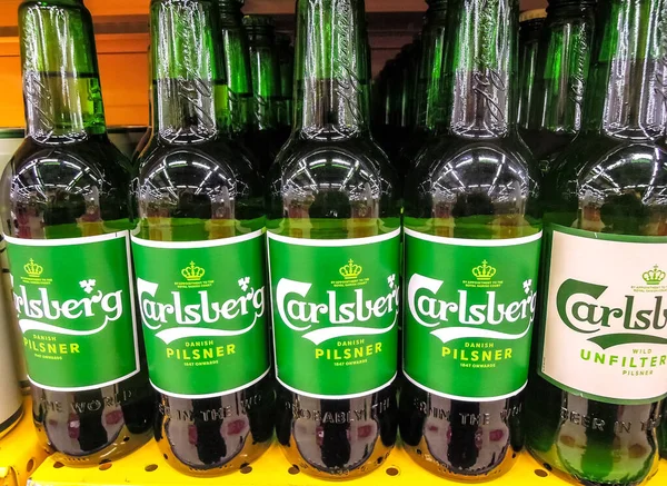 Самара Россия Марта 2020 Года Алкогольное Пиво Carlsberg Готово Продаже — стоковое фото