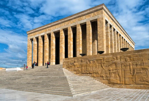 Türkiye'nin başkentinde Atatürk'ün Türbesi