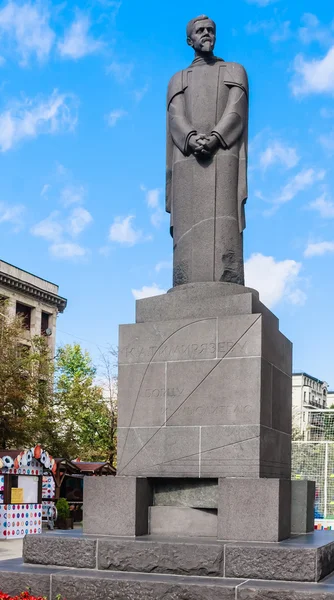 Monument to Russian scientist, naturalist Timiryazev at Tver Boulevard. Moscow — Stock Photo, Image