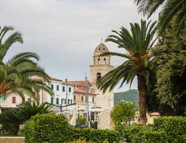 Kostel San Nicolo di Bari. Itlay, Marche, Sirolo — Stock fotografie