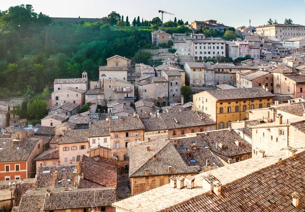 Vista da parte norte de Urbino. Itália, Marche, Pesaro Urbino — Fotografia de Stock