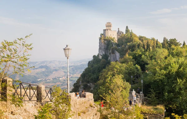 Rocca szereplő Guaita, San Marino, Monte Titano, a San Marino Köztársaság — Stock Fotó