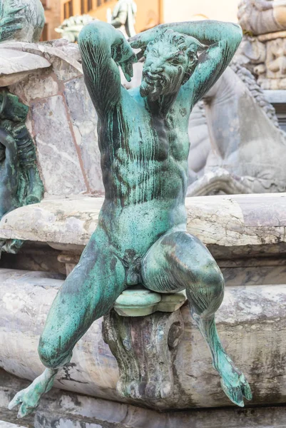 Fontein van Neptunus door Bartolomeo Ammannati, op het Piazza della Signoria, Florence, Italië — Stockfoto