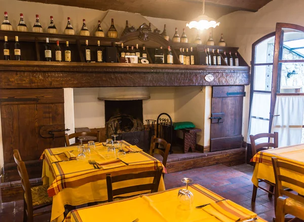 Restaurant der fattoria montagliari. Panzano, Chianti, Greve, Italien — Stockfoto