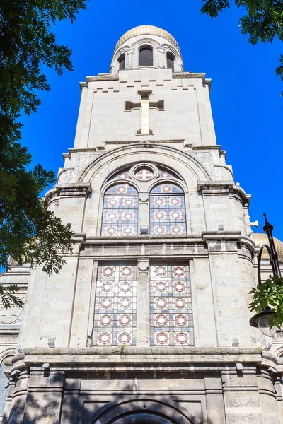 Principale cathédrale orthodoxe de Varna ville en Bulgarie — Photo