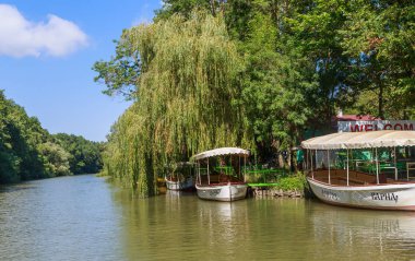 Nehir gezisi için tekne. Kamchia Nehri Bulgaristan