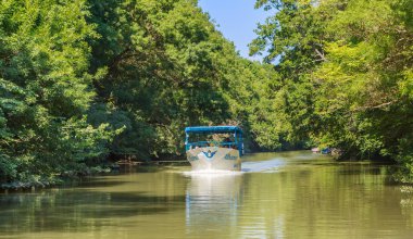 Nehir gezisi için tekne. Kamchia Nehri Bulgaristan