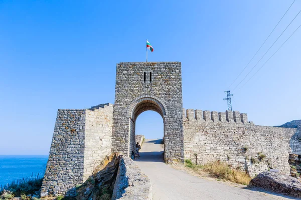 O portão da fortaleza medieval de Kaliakra, búlgaro — Fotografia de Stock