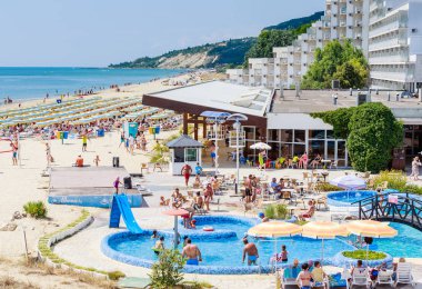 Havuzu otel topraklarında. Resort Albena, Bulgaristan