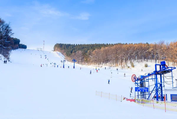 Горнолыжный спорт "Катунь". Курорт Белокуриха. Altai, Russia — стоковое фото