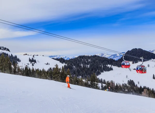 Op de hellingen van het skigebied Soll, Tirol, Austria — Stockfoto