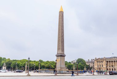  Place de la Concorde Luxor sütun. Paris, Fransa