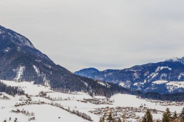 Kışın kar ile Dağları. Kayak Soll, Tyrol, Avusturya