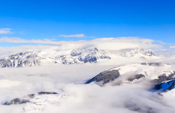 Montanhas com neve no inverno. Estância de esqui Soll, Tyrol, Áustria — Fotografia de Stock