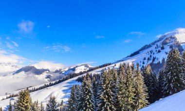 Kışın kar ile Dağları. Kayak Soll, Tyrol, Avusturya
