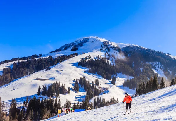 Sur les pistes de la station de ski Soll, Tyrol, Autriche — Photo