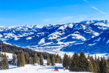 Ski resort Brixen im Thalef eteklerinde. Tyrol, Avusturya