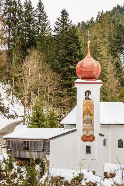 Kerk Saint Mary. Skigebied Soll, Tirol, Austria — Stockfoto