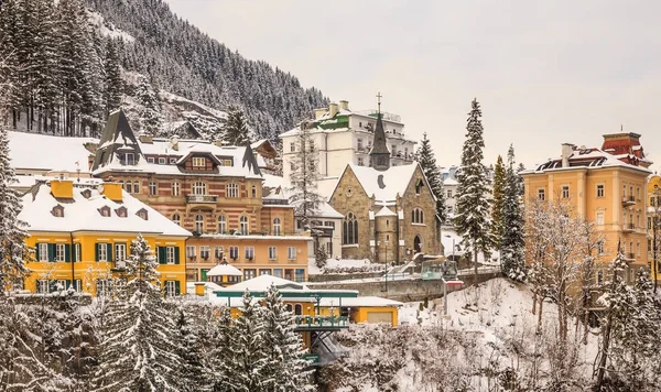 Christophoruskirche. Oostenrijkse kuuroord en ski resort Bad Gastein — Stockfoto