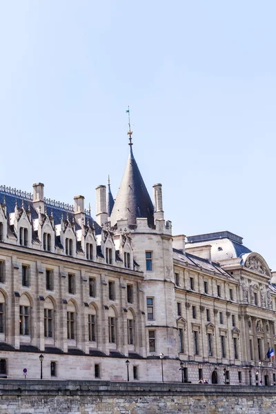 Fragmento do Concierge. Paris. França — Fotografia de Stock