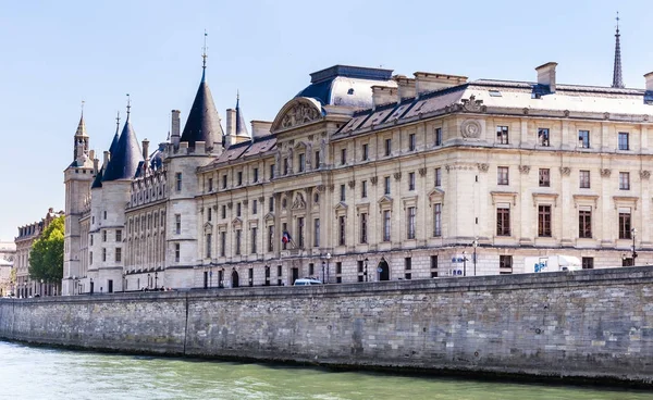 Conciërge Langs Rivier Seine Paris Frankrijk — Stockfoto