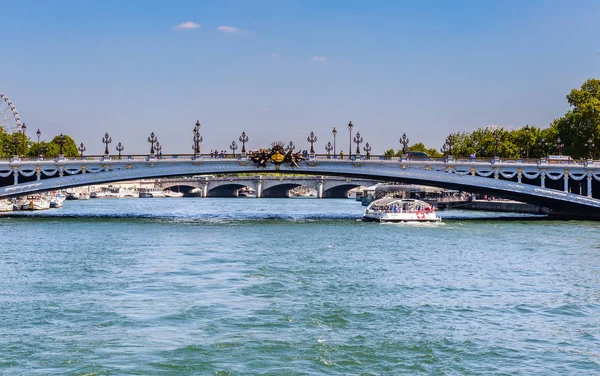 Paris Franța Mai 2017 Podul Alexandru Iii Lea Peste Sena — Fotografie, imagine de stoc