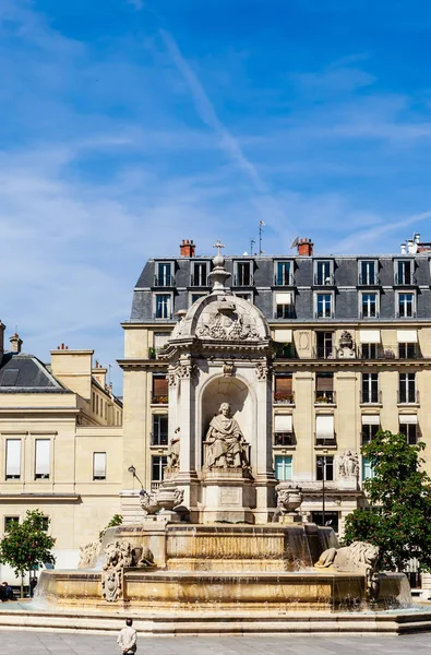 De fontein-Saint-Sulpice of de fontein van de vier bisschoppen. Paris, Frankrijk — Stockfoto