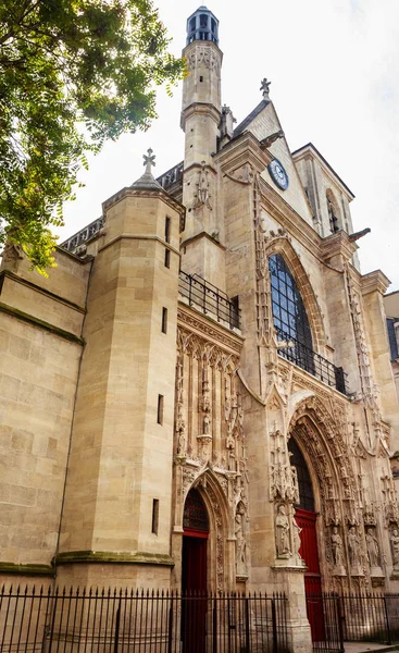 Fasad de l'église Saint-Merri, à Paris, France . — Photo