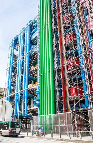 Detail van de moderne high-tech-architectuur van het Centre George Pompidou — Stockfoto