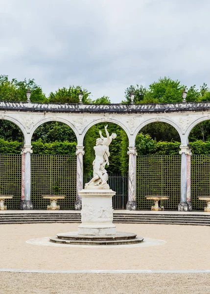 Bosquet Colonnade is a circle of 32 columns — Stock Photo, Image