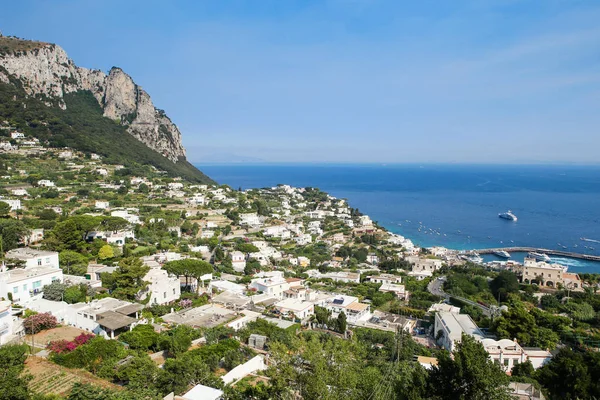 A sziget tájat, felülnézet. Capri-sziget, Olaszország — Stock Fotó