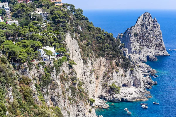 Itálie Ostrov Capri Faraglioni Skalní Formace Město Capri Augustovy Zahrady — Stock fotografie