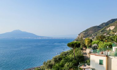 Amalfi Coast Vico Equense, Vezüv Yanardağı ve Napoli şehir içinde belgili tanımlık geçmiş. . İtalya