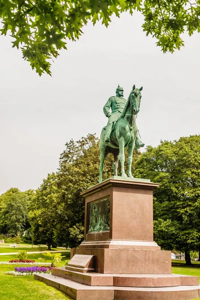 Pomnik cesarza Wilhelma-Denkmala, Kiel, Szlezwik-Holsztyn, Germa — Zdjęcie stockowe