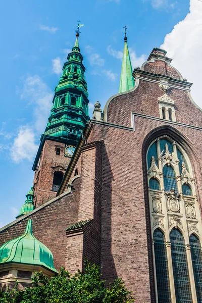 Kościół św. Mikołaja w Luteranie służący obecnie jako Nikolaj Contem — Zdjęcie stockowe