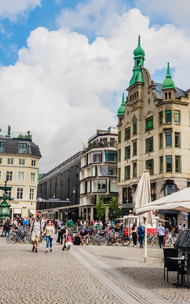 Kodaň, Hovedstaden, Dánsko. Turisté na Amager náměstí (Ama — Stock fotografie