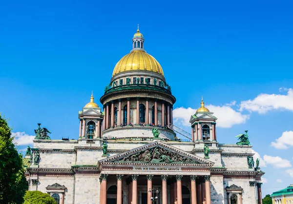 Szent Izsák katedrális Szentpéterváron, Oroszország, a legnagyobb c — Stock Fotó